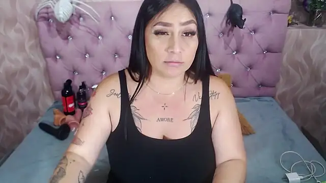 Snapshot of Naomi_Braunx chatting on 31, 10, 2025 Naomi Braunx online show from 31, 10, 2025