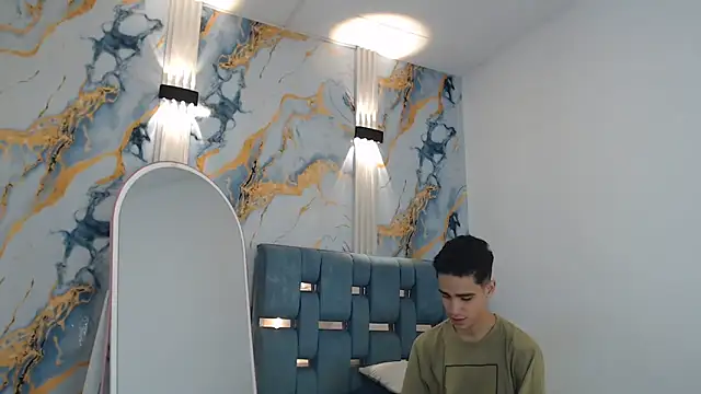 TWINKS BOYS1 online show from 1, 2, 2026