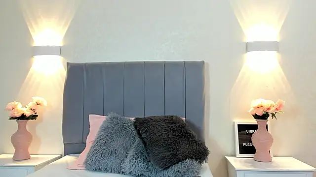 Emiily cooper x online show from 11, 10, 2025