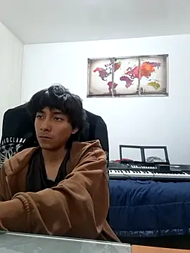 Snapshot of Carlos_5L chatting on 17, 12, 2025 Carlos 5L online show from 17, 12, 2025