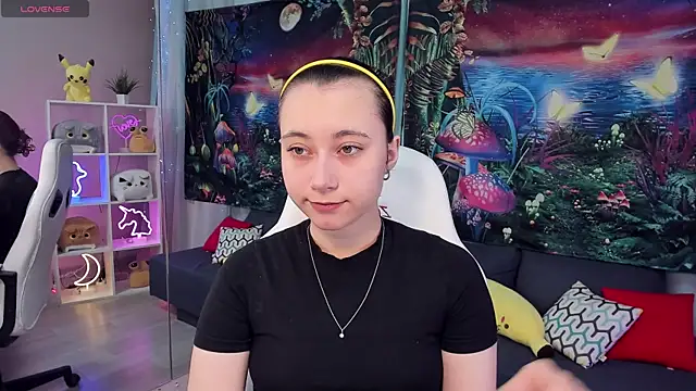 ClaraParks online show from 17, 10, 2025