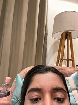 Snapshot of desitease chatting on 15, 11, 2025 desitease online show from 15, 11, 2025