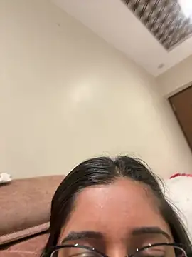 Snapshot of desitease chatting on 9, 3, 2026 desitease online show from 9, 3, 2026