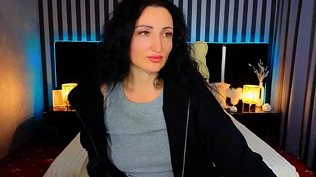 MissRossi online show from 11, 10, 2025