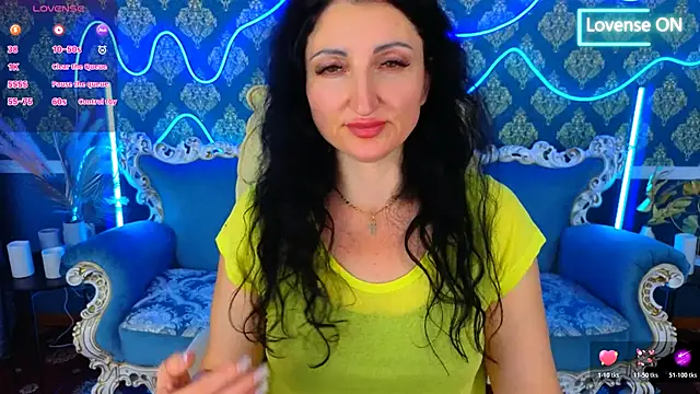 MissRossi online show from 11, 11, 2025