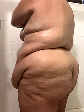 lulusatansbaby online show from 9, 10, 2025