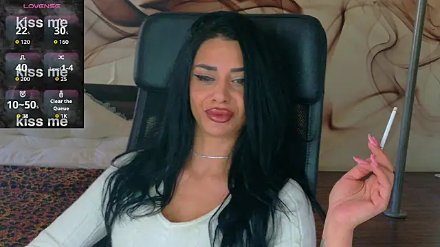 NaomiScarlet online show from 3, 11, 2025