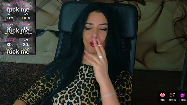 Snapshot of NaomiScarlet chatting on 27, 11, 2025 NaomiScarlet online show from 27, 11, 2025