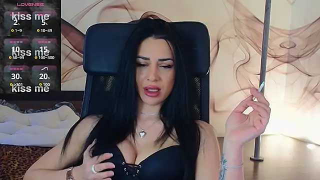 Snapshot of NaomiScarlet chatting on 14, 1, 2026 NaomiScarlet online show from 14, 1, 2026