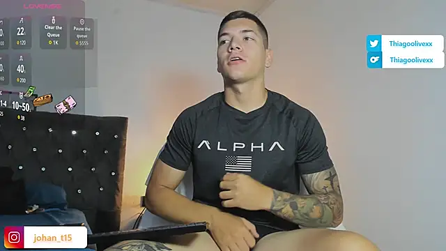 thiago oliveiraa online show from 10, 10, 2025