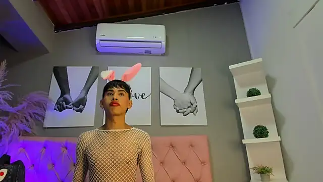 Snapshot of Jim_twink chatting on 10, 10, 2025 Jim twink online show from 10, 10, 2025