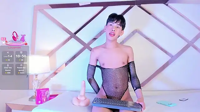 Jim twink online show from 28, 11, 2025