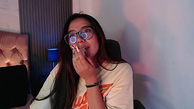 Bonnali lune online show from 1, 11, 2025