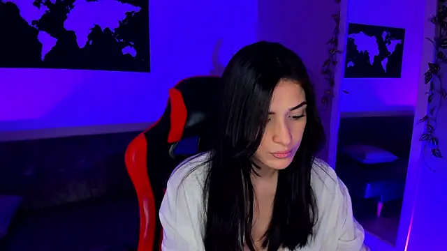 ZoeValencia1 online show from 25, 10, 2025