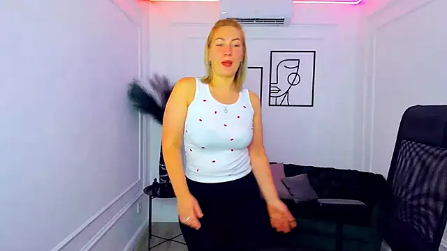 CamilaFatem online show from 16, 9, 2025