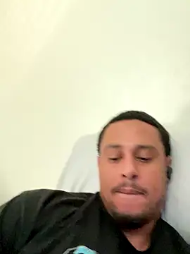 Snapshot of pnwzo chatting on 21, 11, 2025 pnwzo online show from 21, 11, 2025