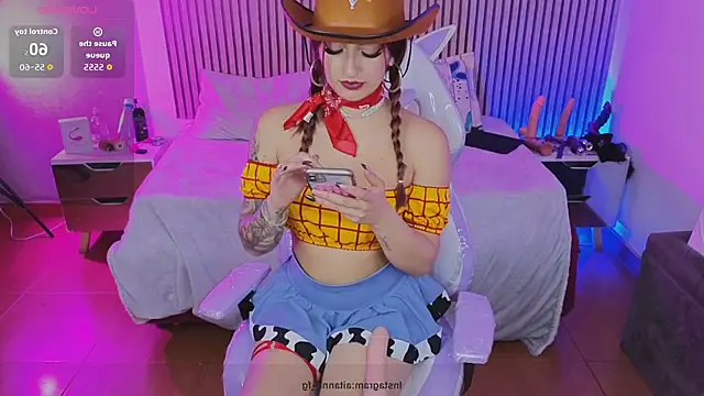 Snapshot of _aitana_001 chatting on 31, 10, 2025 aitana 001 online show from 31, 10, 2025