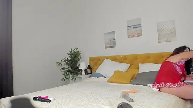 Kira Adler online show from 18, 11, 2025