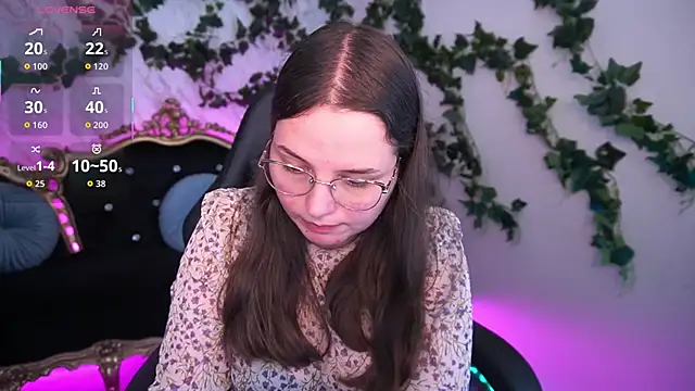 SophieDreamss online show from 15, 10, 2025