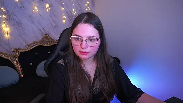 SophieDreamss online show from 4, 2, 2026