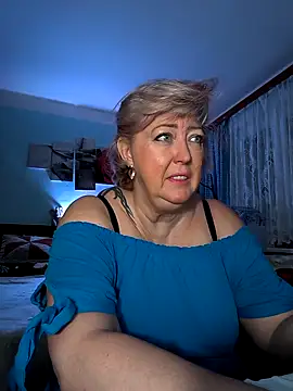 Snapshot of TerezaVelvet chatting on 8, 2, 2026 TerezaVelvet online show from 8, 2, 2026