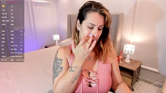 Scarley online show from 9, 10, 2025