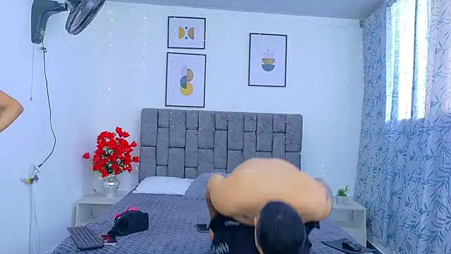 Soffia Konig  online show from 4, 2, 2026