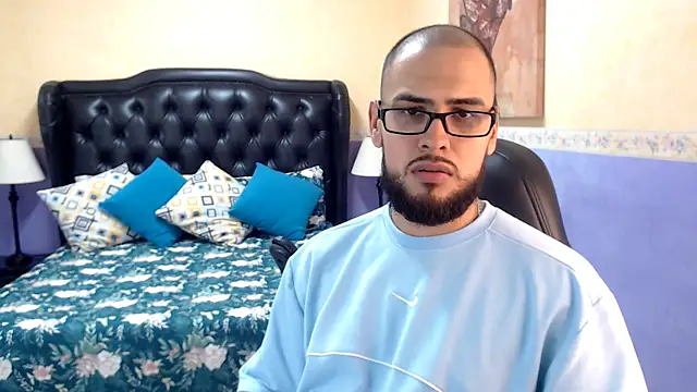 Snapshot of Marcus_Soler chatting on 1, 10, 2025 Marcus Soler online show from 1, 10, 2025