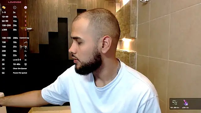 Snapshot of Marcus_Soler chatting on 17, 10, 2025 Marcus Soler online show from 17, 10, 2025