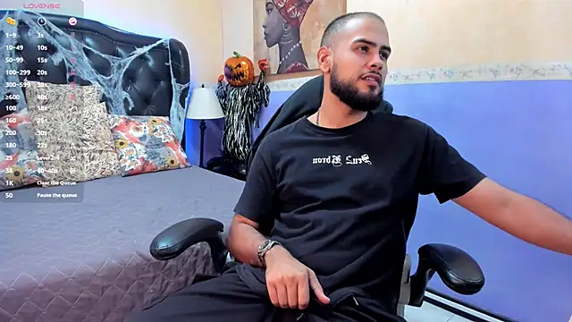 Snapshot of Marcus_Soler chatting on 24, 10, 2025 Marcus Soler online show from 24, 10, 2025