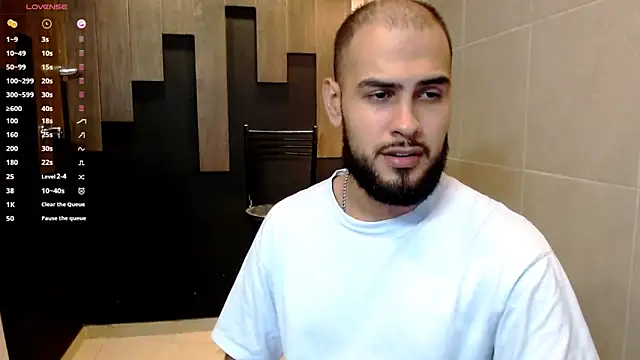 Snapshot of Marcus_Soler chatting on 28, 10, 2025 Marcus Soler online show from 28, 10, 2025