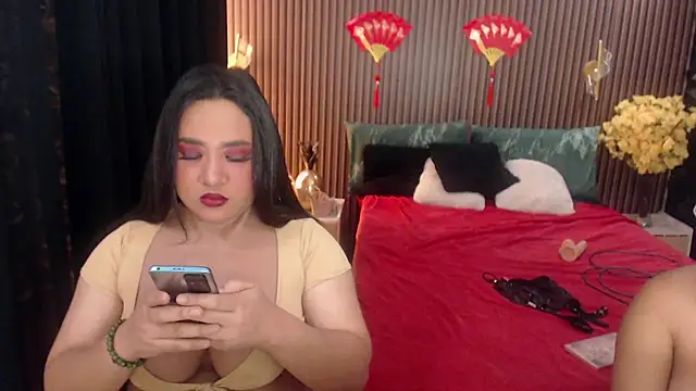 Snapshot of Hotcum_ella chatting on 19, 9, 2025 Hotcum ella online show from 19, 9, 2025