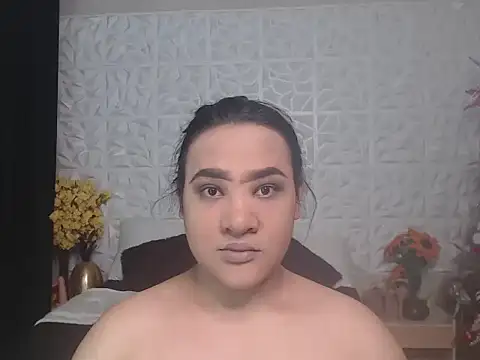 Snapshot of Hotcum_ella chatting on 16, 12, 2025 Hotcum ella online show from 16, 12, 2025