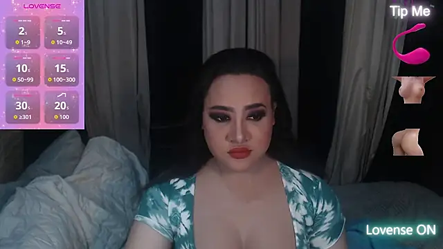 Hotcum ella online show from 25, 3, 2026