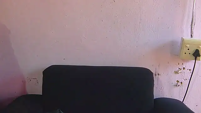 Augustine-Blooomxx online show from 6, 2, 2026