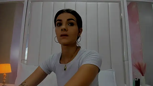 isabella-hot28 online show from 1, 10, 2025