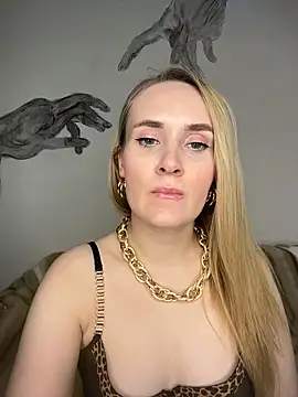 KiraBerht online show from 17, 3, 2026