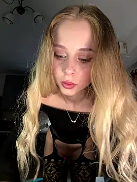 BabyAnais online show from 21, 10, 2025