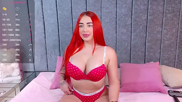 Snapshot of evelincooper_ chatting on 15, 11, 2025 evelincooper online show from 15, 11, 2025