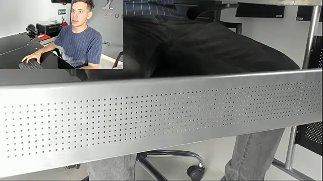 lara and danny online show from 9, 10, 2025