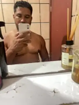 Snapshot of alanjordan100 chatting on 12, 2, 2026 alanjordan100 online show from 12, 2, 2026