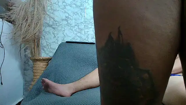 naomi campbel  online show from 16, 11, 2025