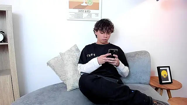 Honeymoon sariel online show from 8, 1, 2026