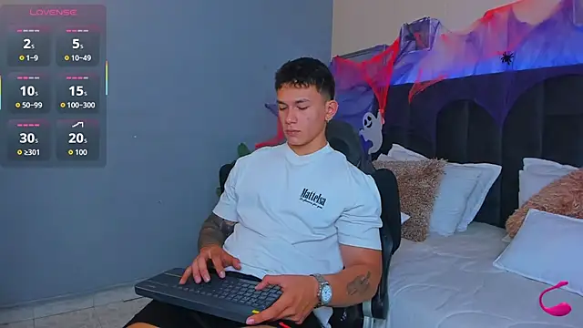 Thomas moon online show from 25, 10, 2025