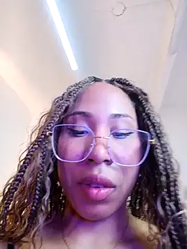 Elowen Clark online show from 1, 2, 2026