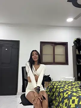 sahraparker online show from 9, 10, 2025