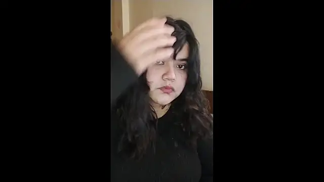 Snapshot of Mica_bonitaa chatting on 2, 11, 2025 Mica bonitaa online show from 2, 11, 2025