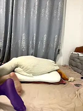 Snapshot of Z0E999 chatting on 16, 10, 2025 Z0E999 online show from 16, 10, 2025