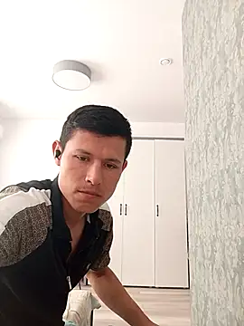 Snapshot of pajarics chatting on 3, 10, 2025 pajarics online show from 3, 10, 2025