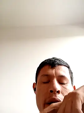 Snapshot of pajarics chatting on 4, 10, 2025 pajarics online show from 4, 10, 2025